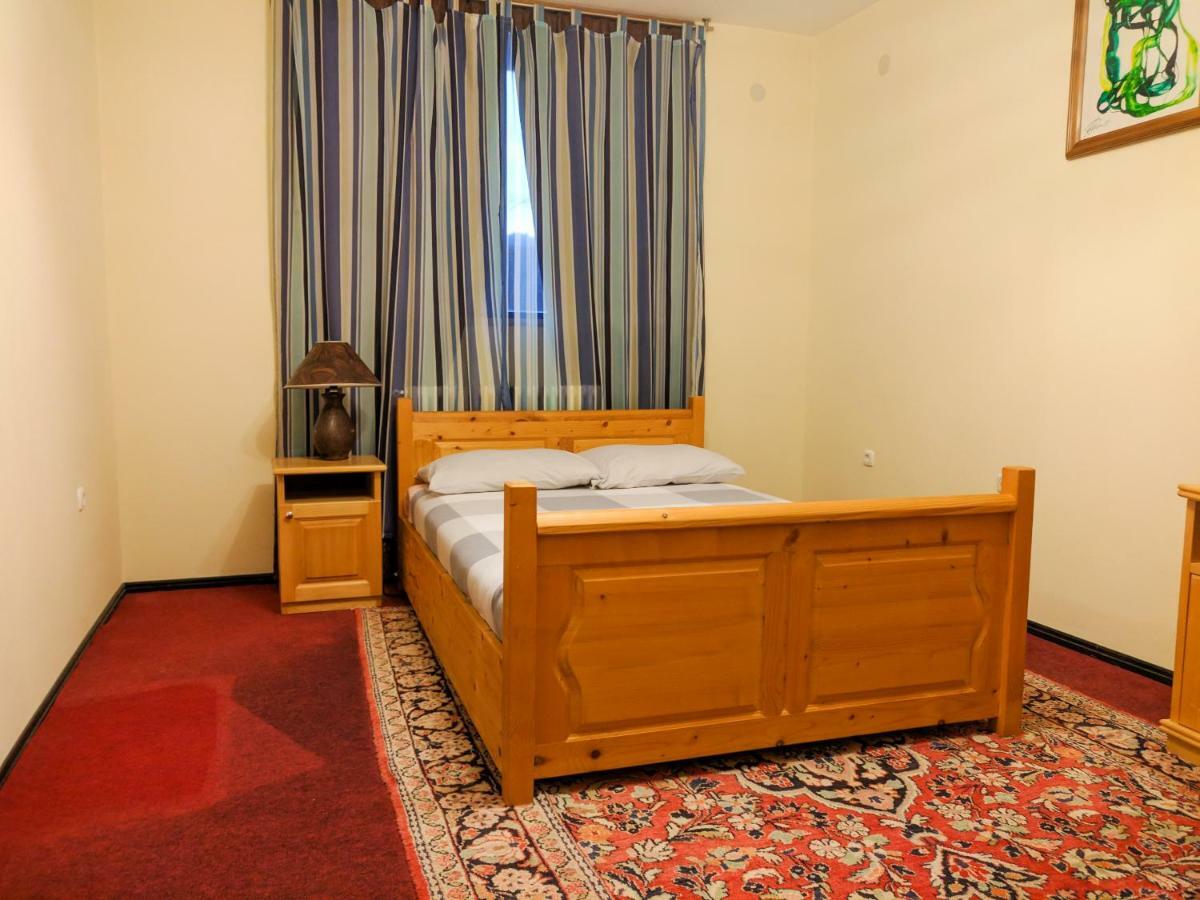 Motel Stecak Jajce Zewnętrze zdjęcie