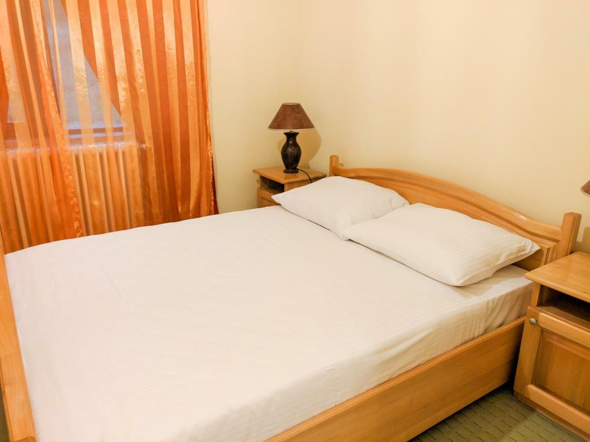 Motel Stecak Jajce Zewnętrze zdjęcie